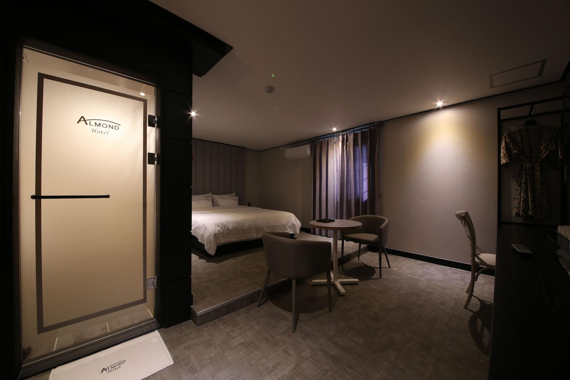 בוסאן Almond Hotel Gupo Station מראה חיצוני תמונה