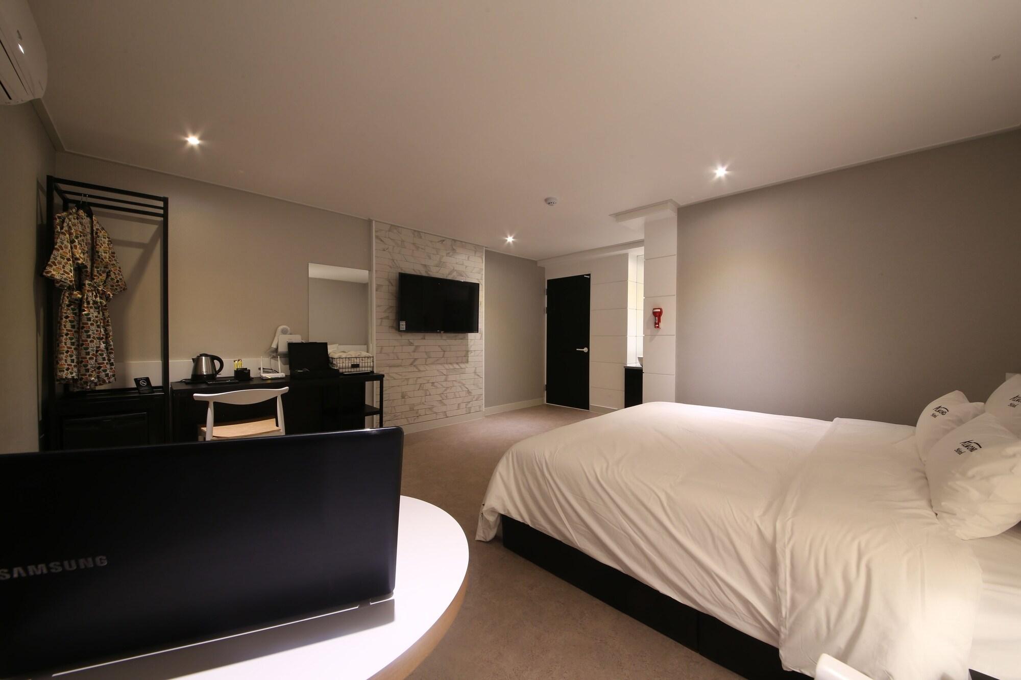 בוסאן Almond Hotel Gupo Station מראה חיצוני תמונה