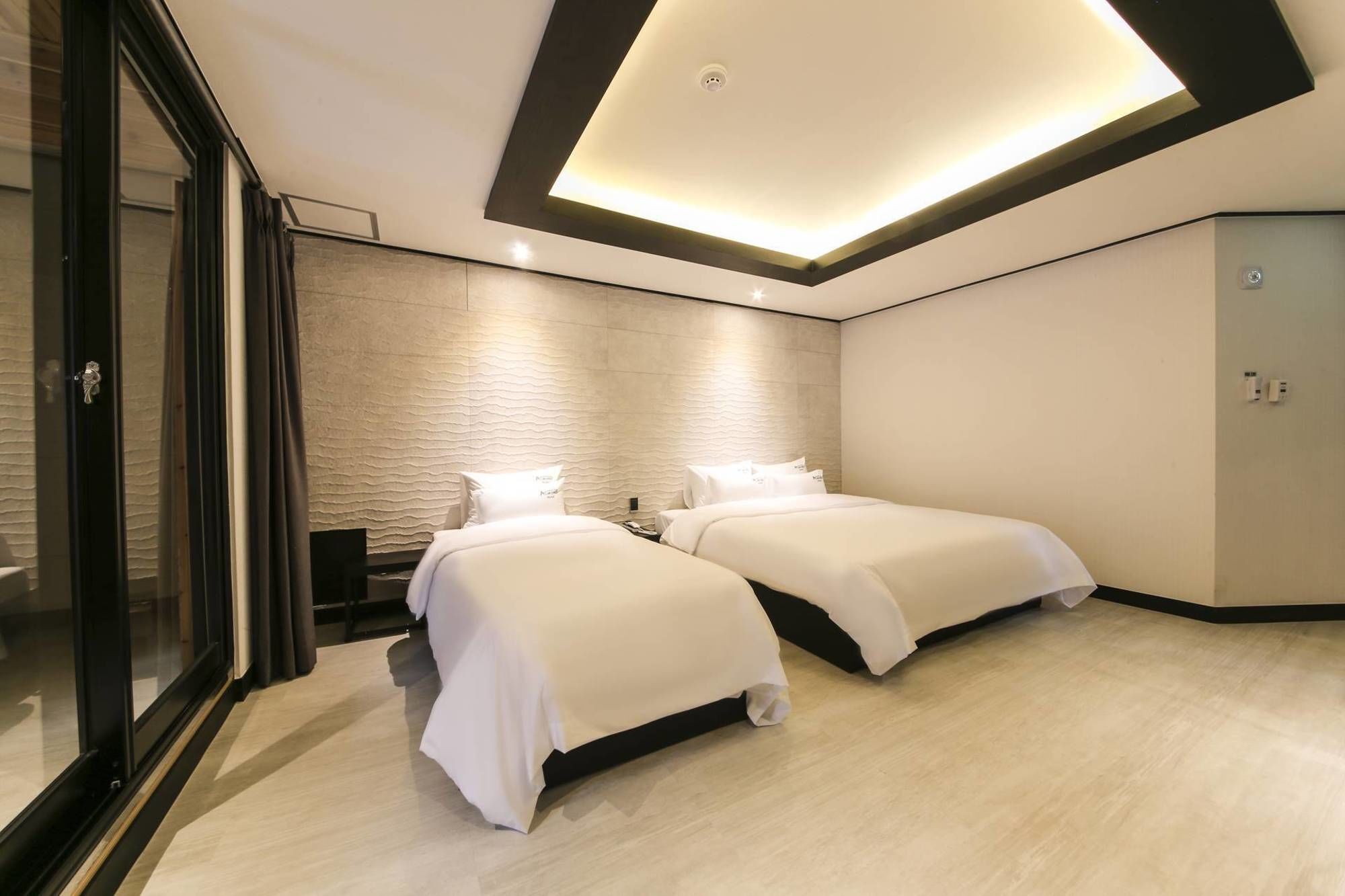 בוסאן Almond Hotel Gupo Station מראה חיצוני תמונה