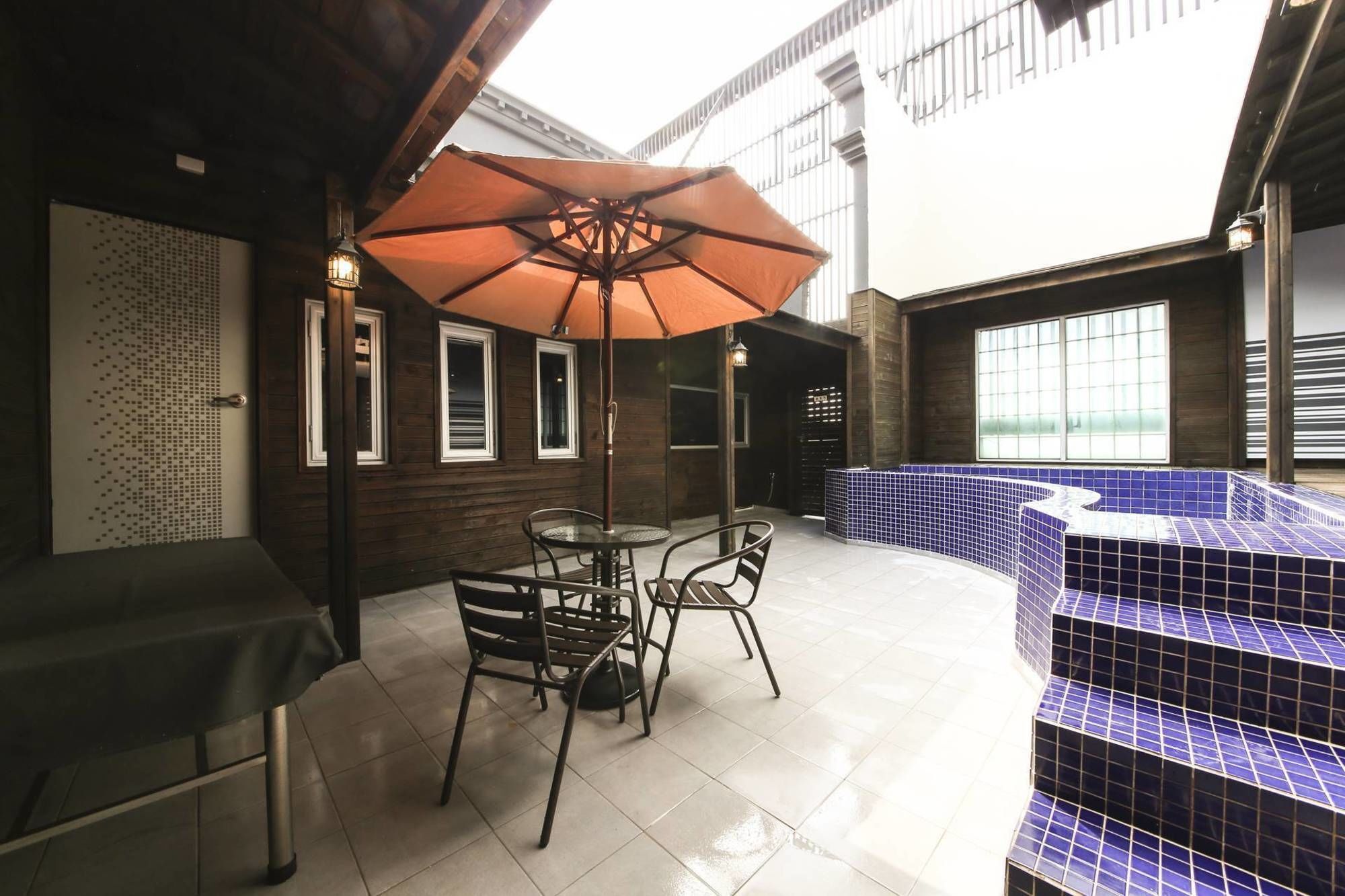 בוסאן Almond Hotel Gupo Station מראה חיצוני תמונה